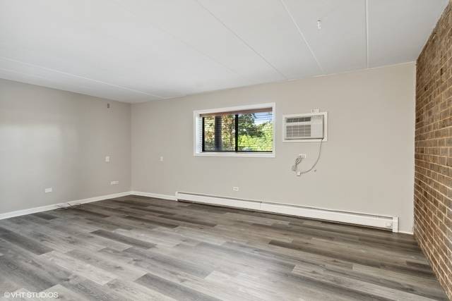 108 E Bailey RD #A, Naperville, IL 60565