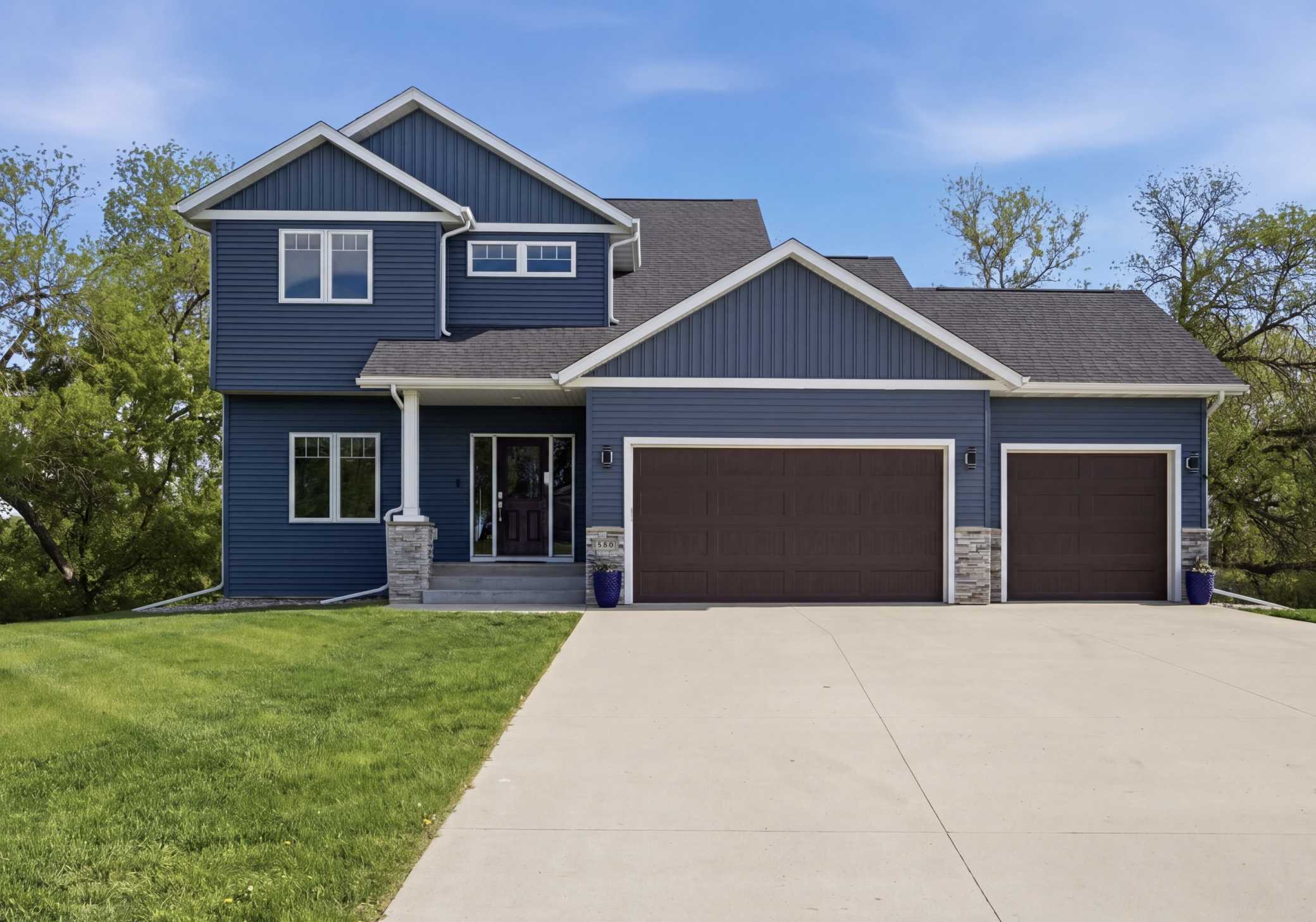 544 Leonard ST, Hawley, MN 56549