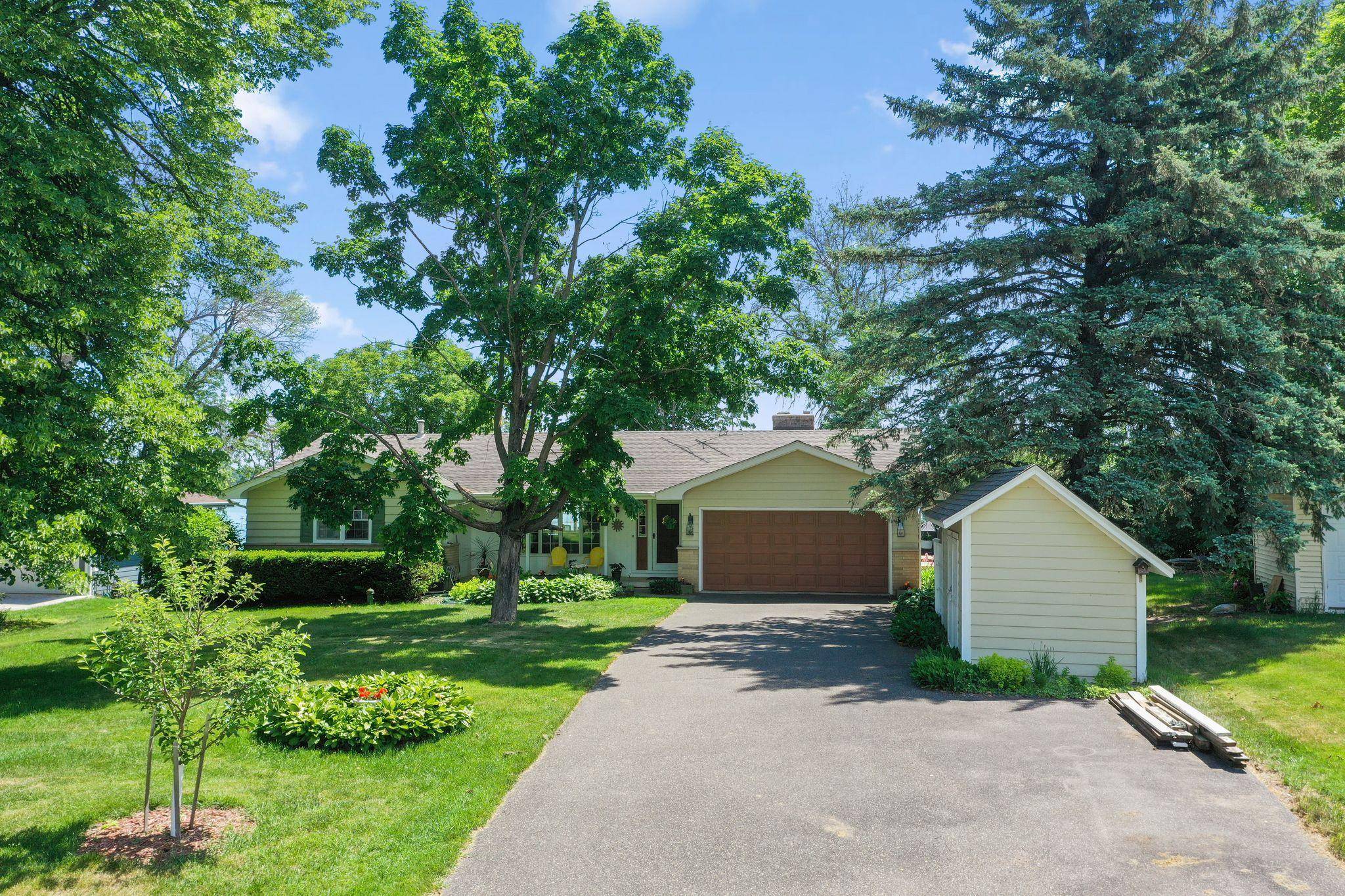 11835 302nd ST, Chisago City, MN 55013