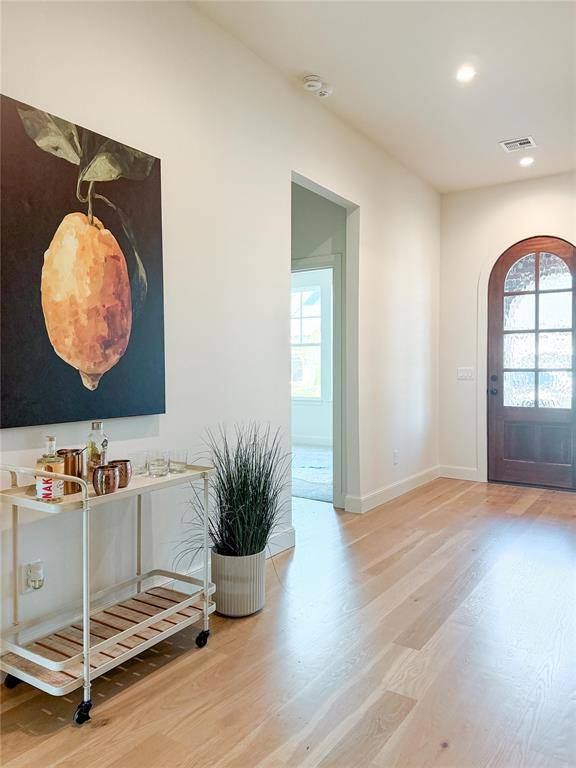 1917 Parkwood AVE, Edmond, OK 73034