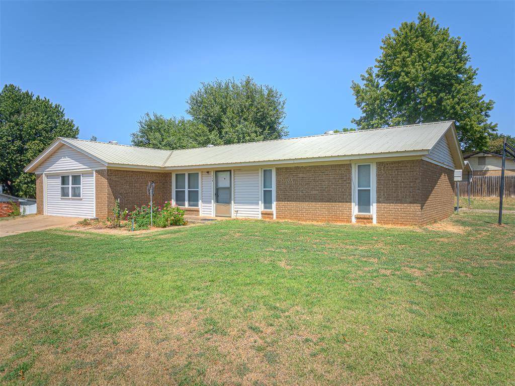 116 S Cimarron DR, Perkins, OK 74059