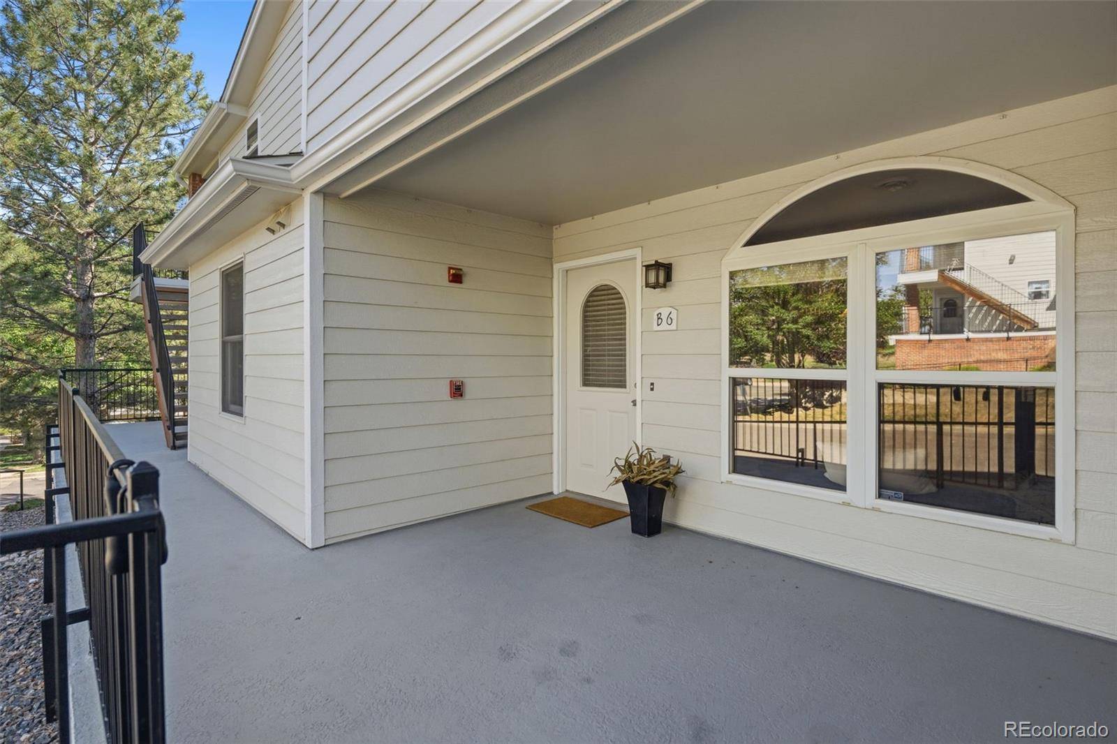 1655 S Cole ST #B6, Lakewood, CO 80228