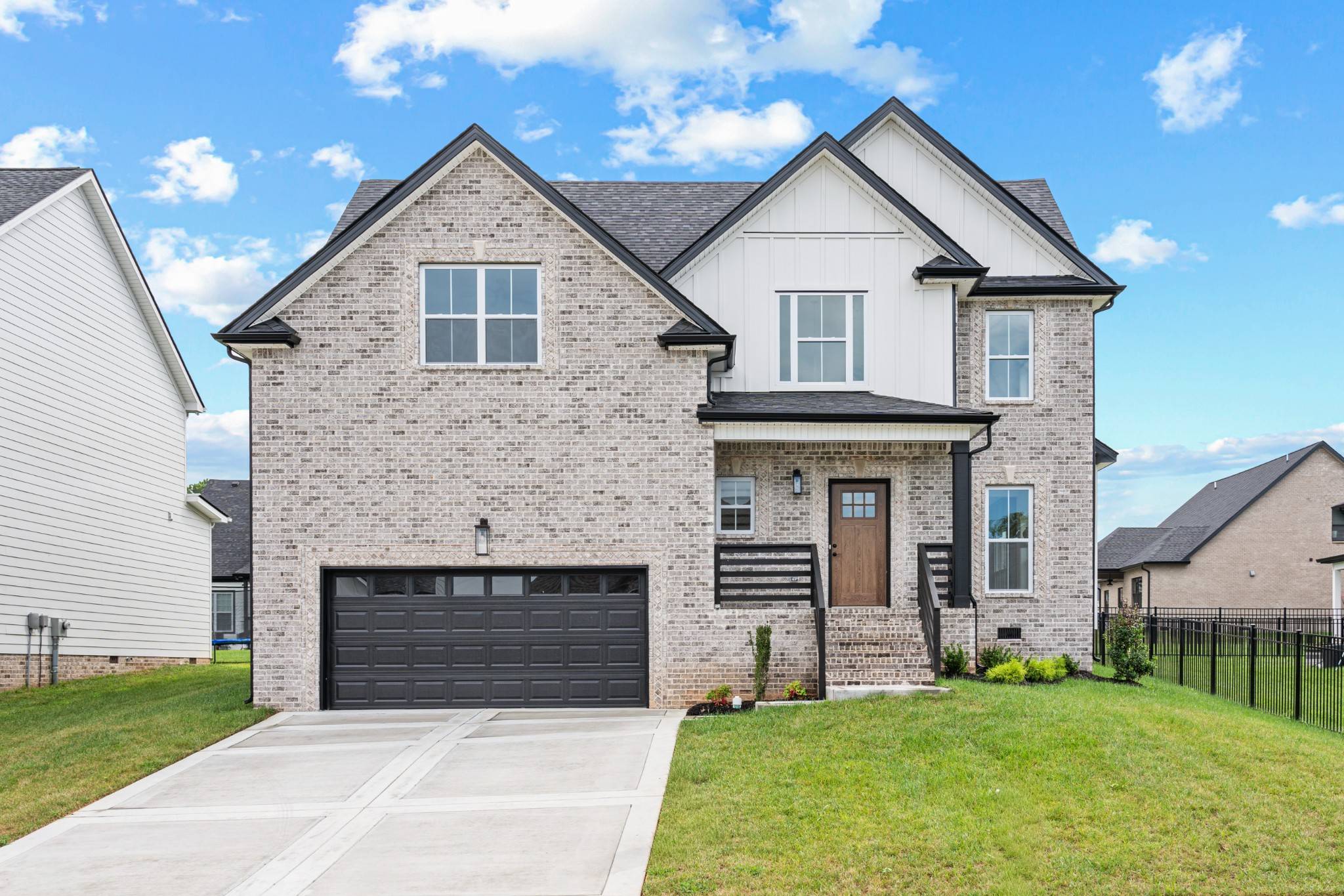 244 Bluebell Dr, Clarksville, TN 37043