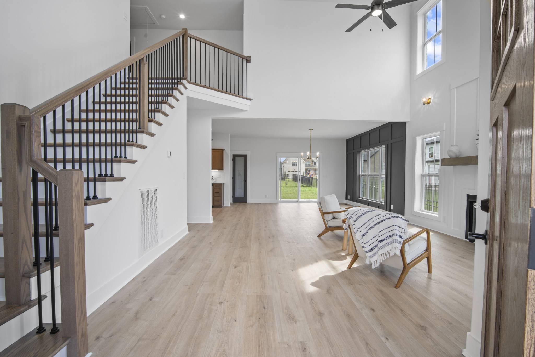 244 Bluebell Dr, Clarksville, TN 37043