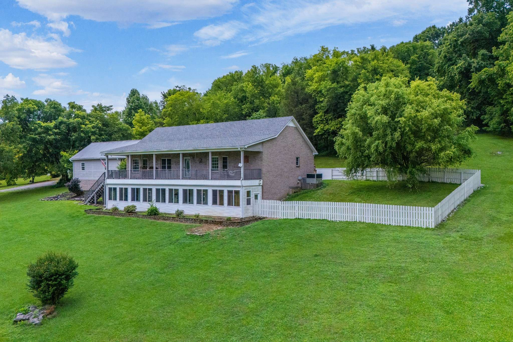 769 Happy Valley Rd, Bell Buckle, TN 37020