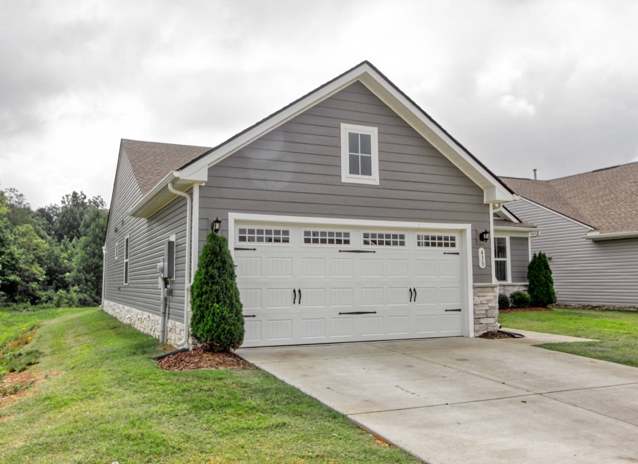 430 Saddleview Dr, White House, TN 37188