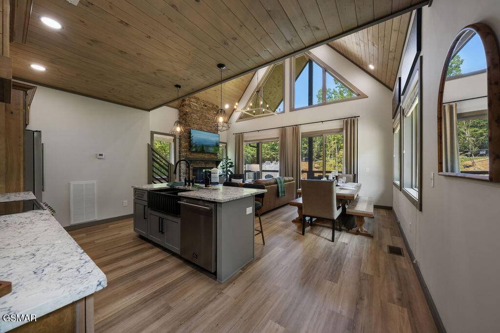 1920 Smoky Cove Road, Sevierville, TN 37876