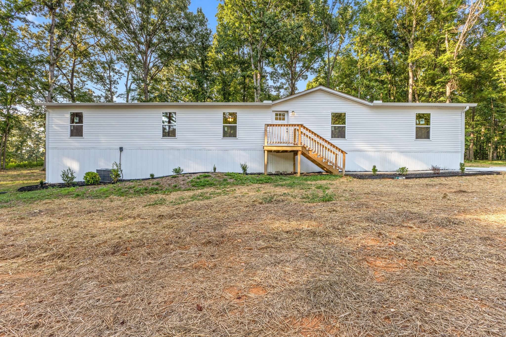 2904 Gause Rd, Pleasant View, TN 37146