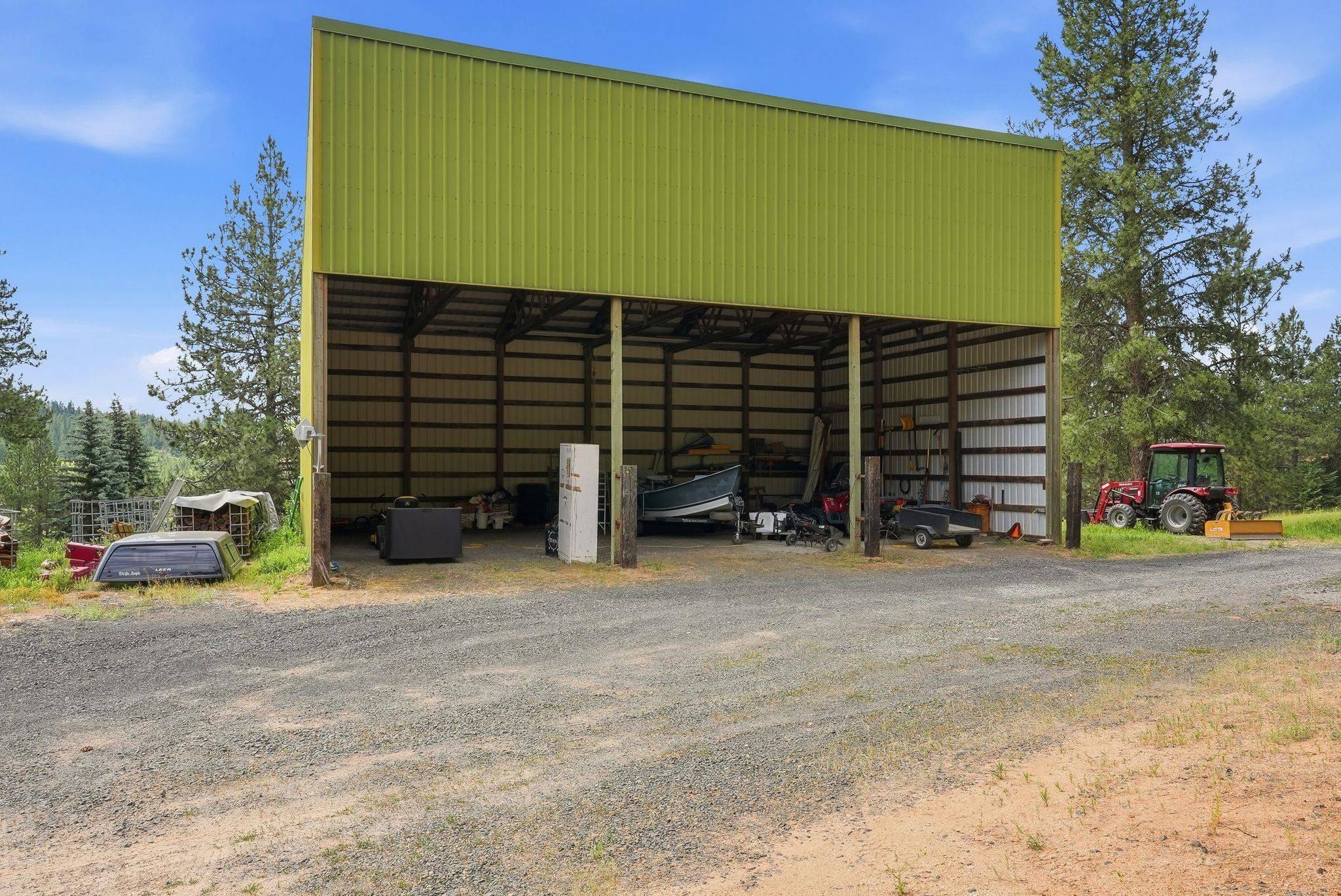 26401 E ELDER Rd, Rockford, WA 99030