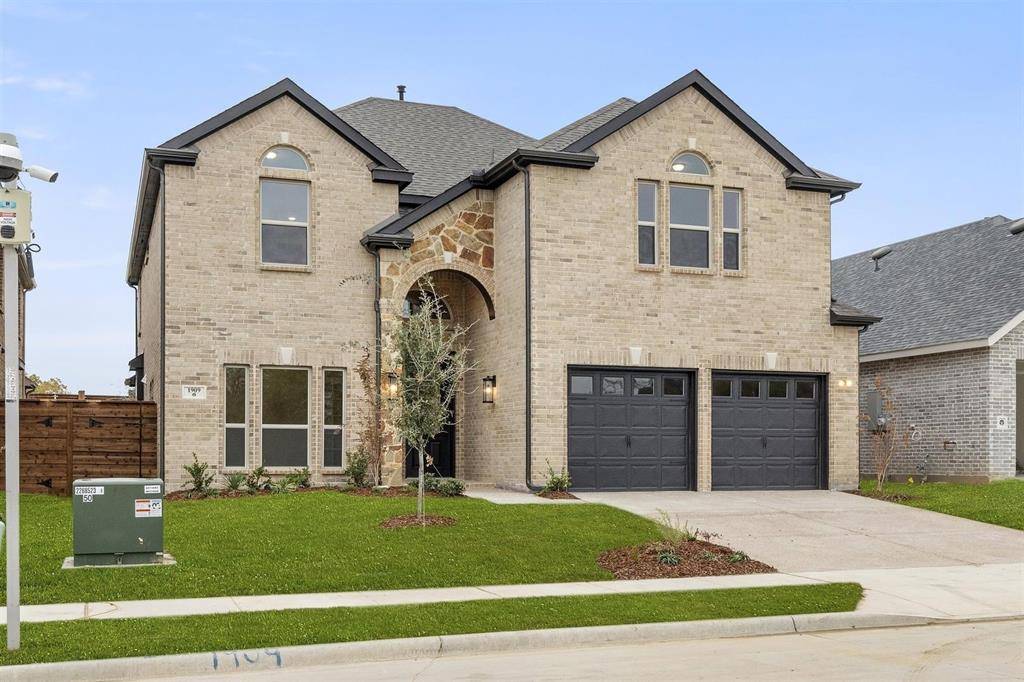 1909 Fall Creek Cove, Mesquite, TX 75181