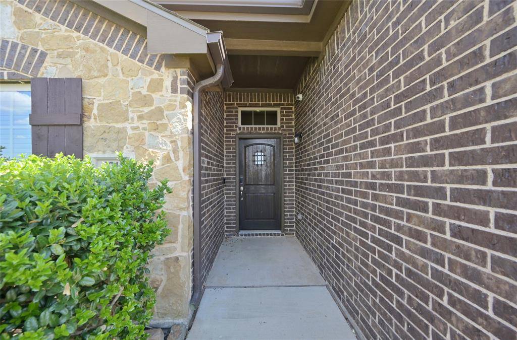 9212 Glen Mills Trail, Fort Worth, TX 76179