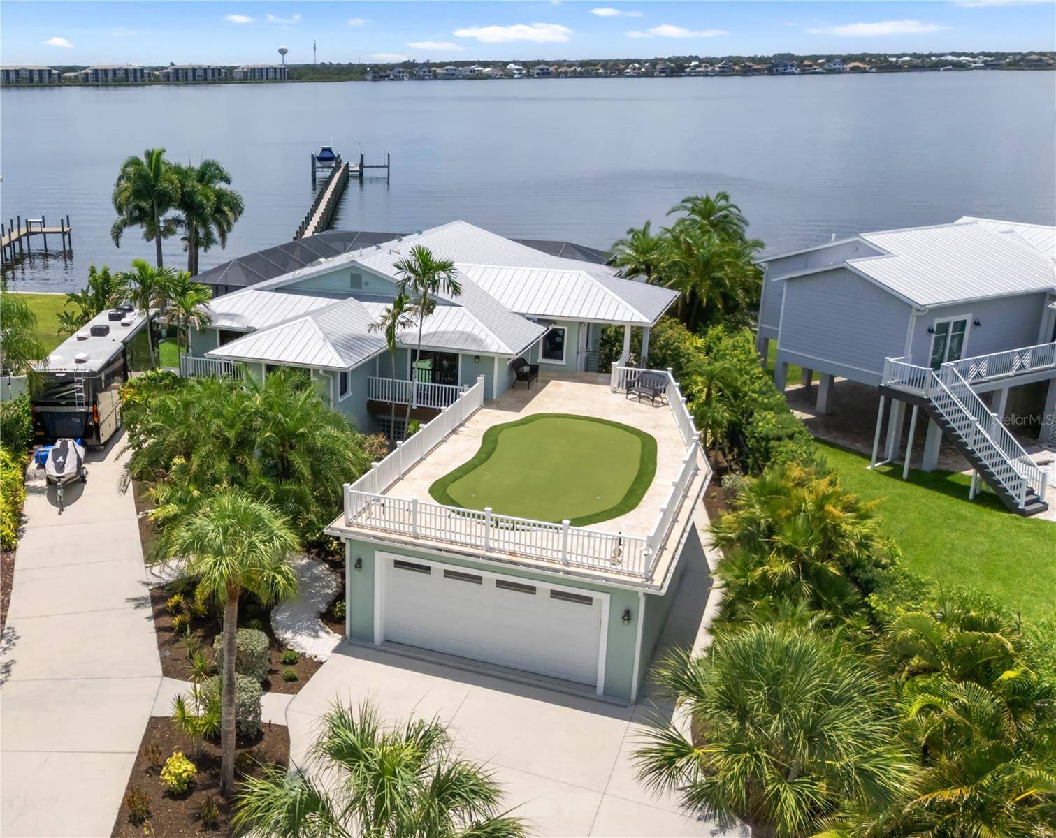 818 NANCY GAMBLE LN, Ellenton, FL 34222
