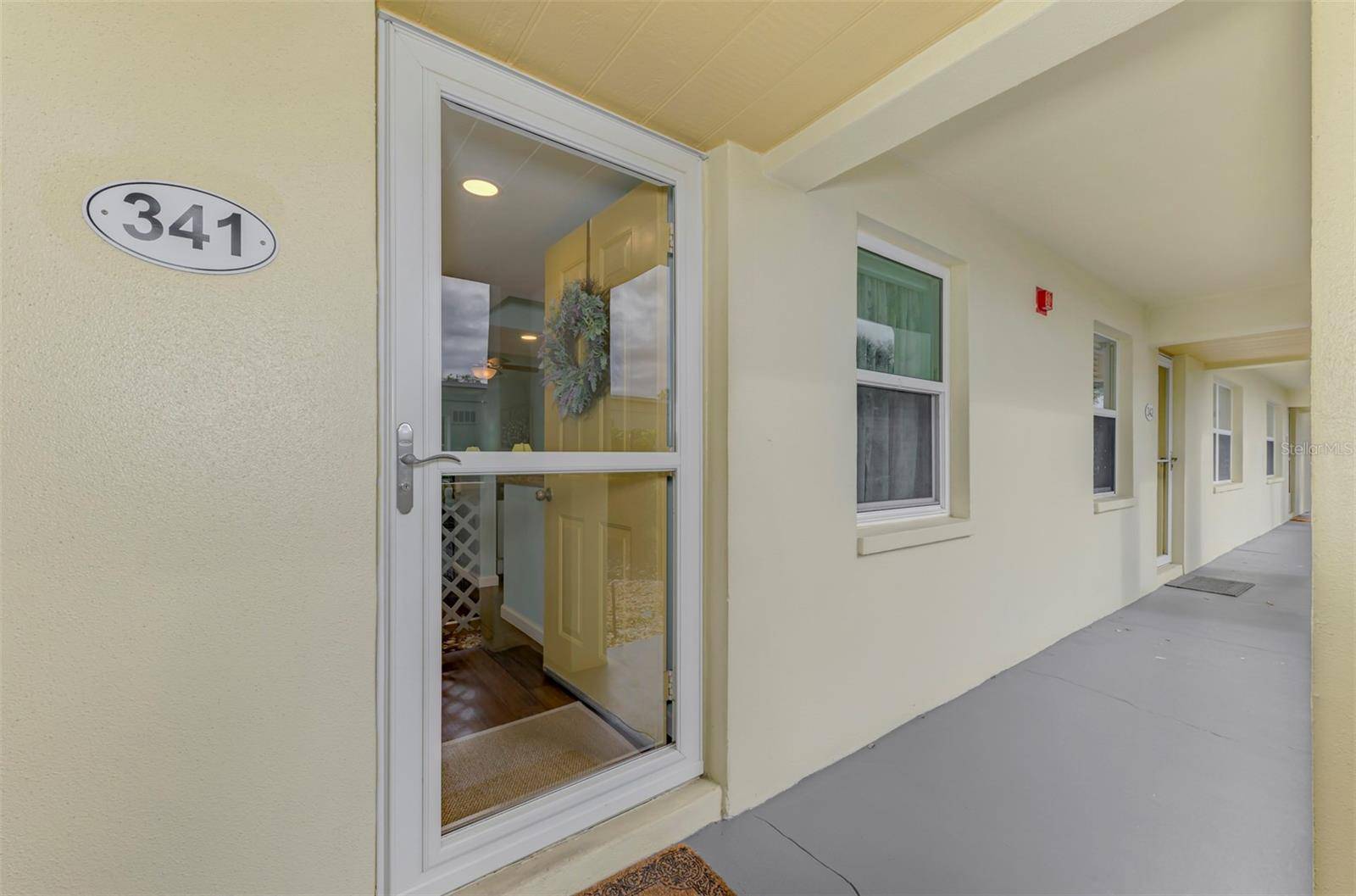 433 CERROMAR LN #341, Venice, FL 34293