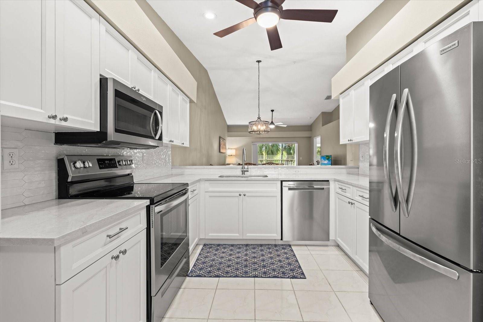 9550 HIGH GATE DR #1525, Sarasota, FL 34238