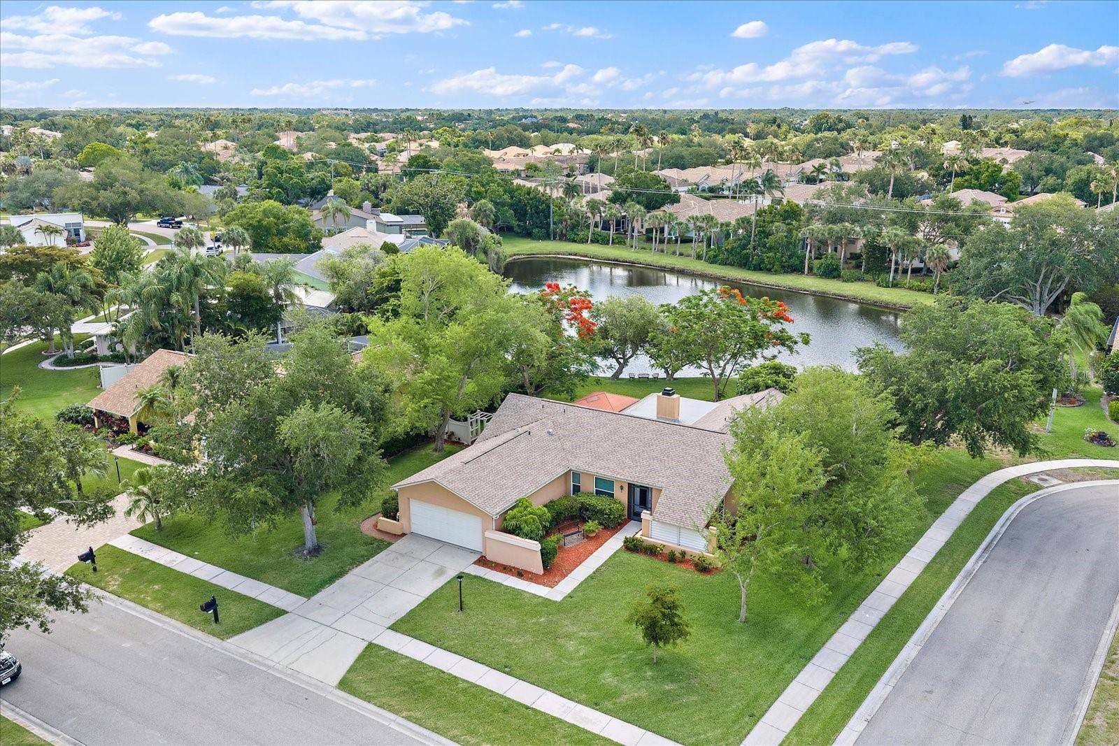 4352 KINGSTON LOOP, Sarasota, FL 34238