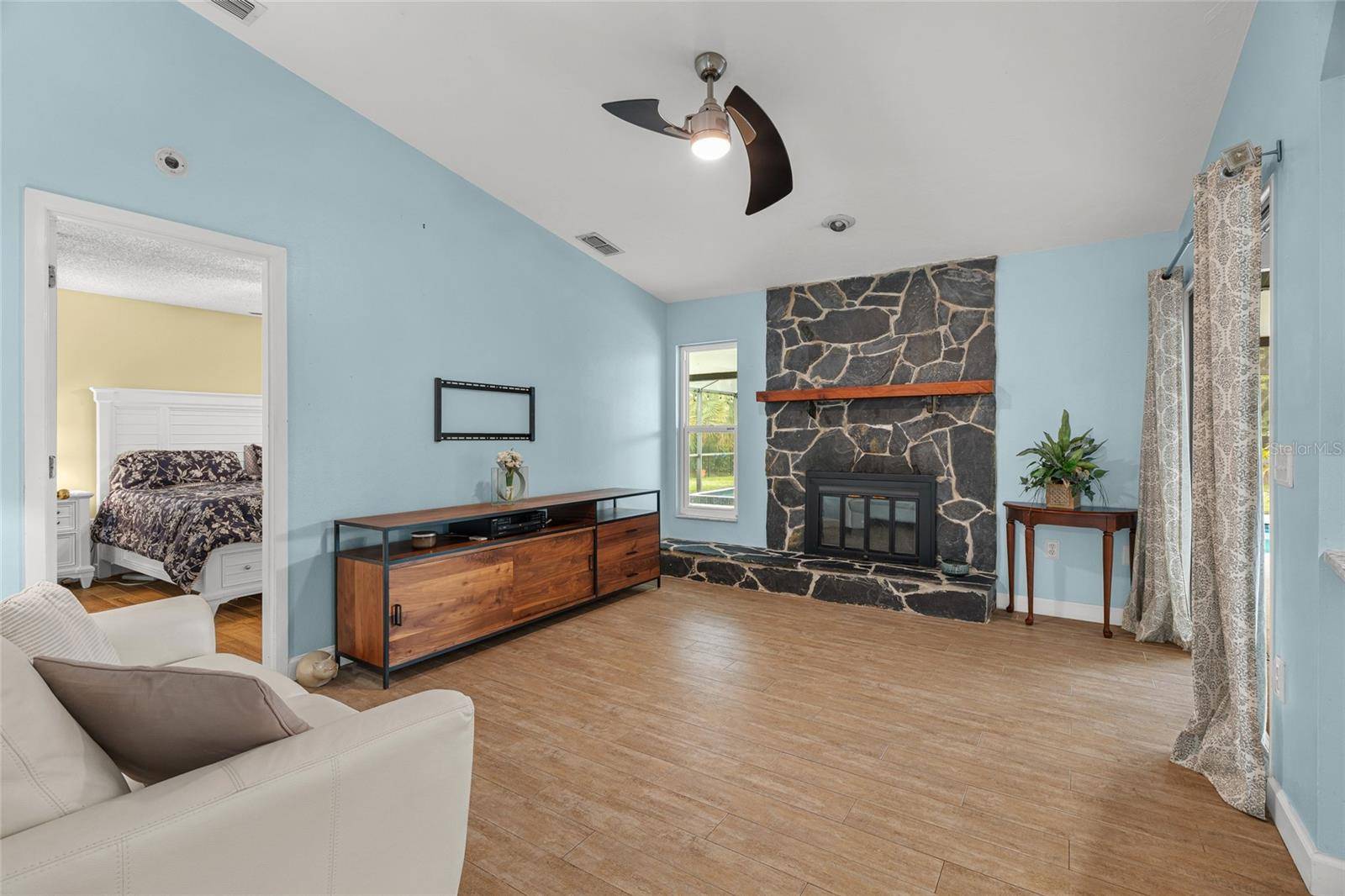 4204 PRAIRIE VIEW DR, Sarasota, FL 34232