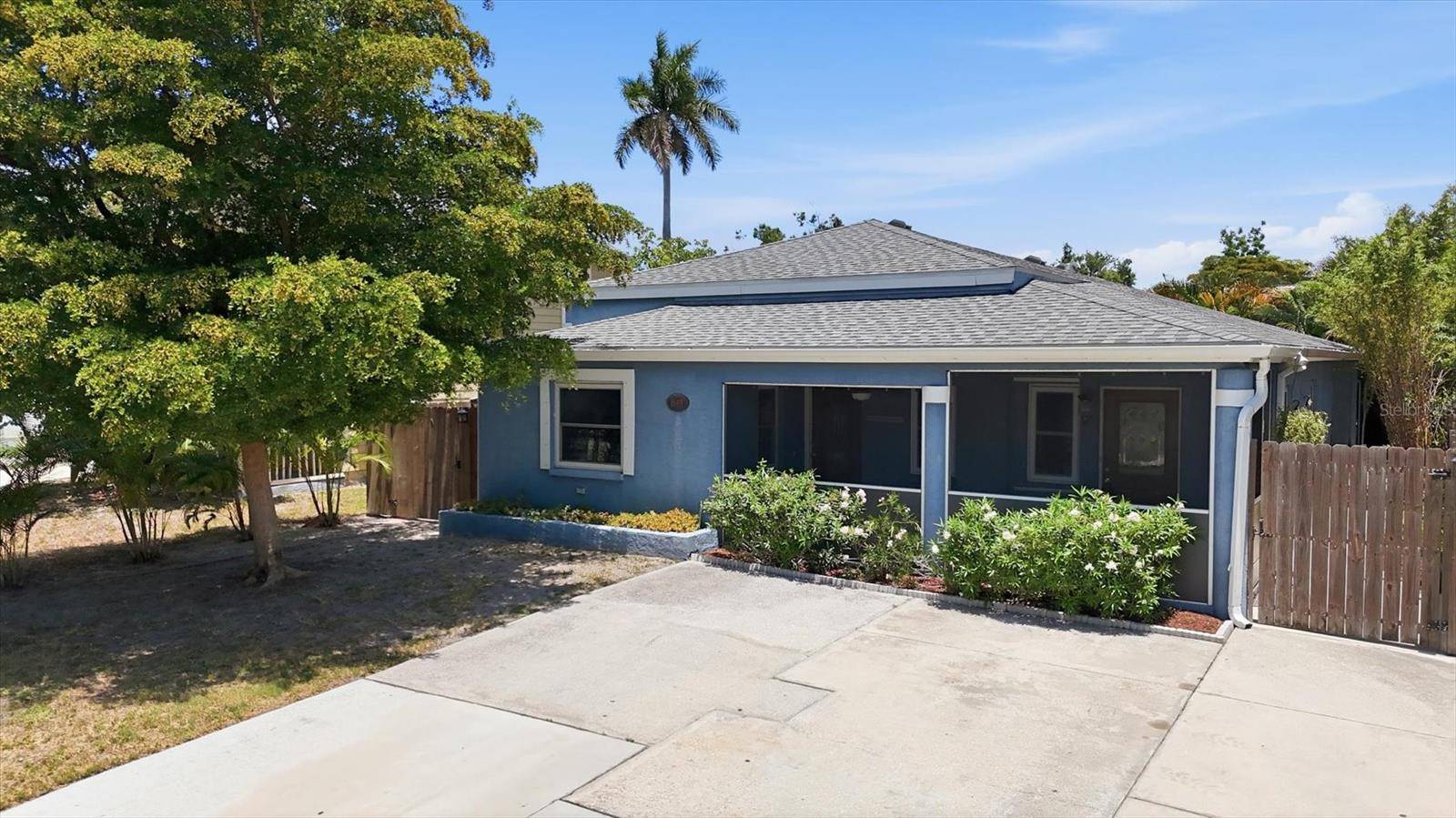 1649 8TH ST, Sarasota, FL 34236