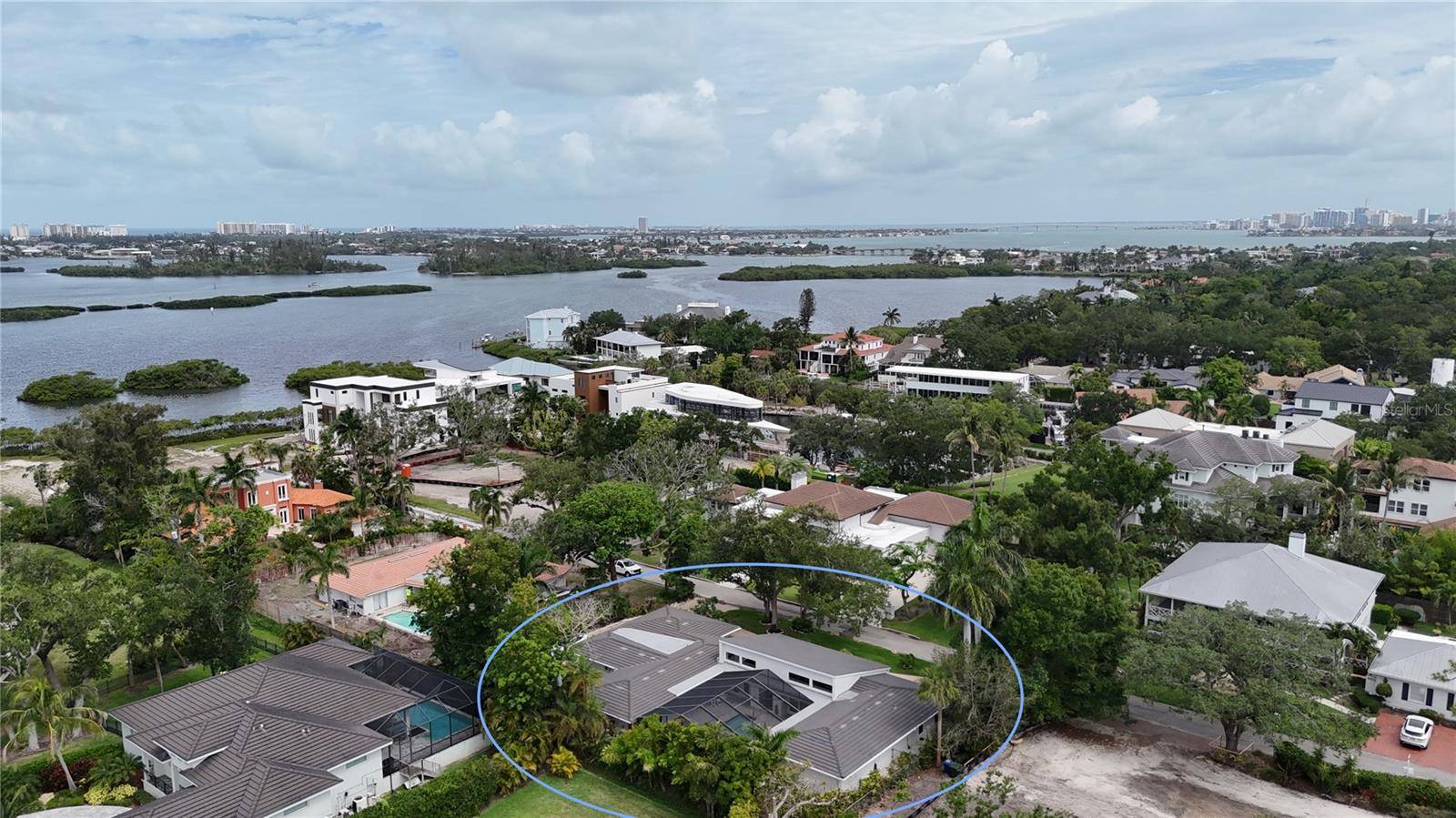 1428 PINE BAY DR, Sarasota, FL 34231