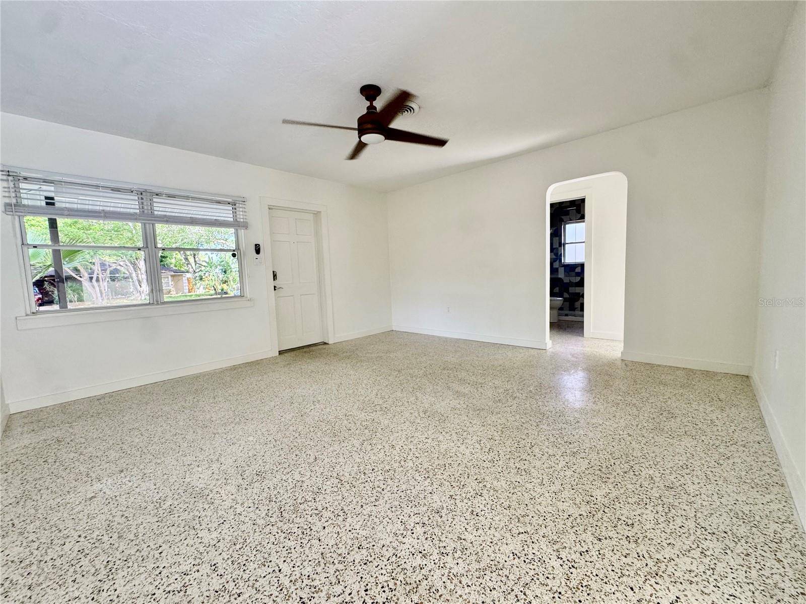 4722 STEVENS DR, Sarasota, FL 34234