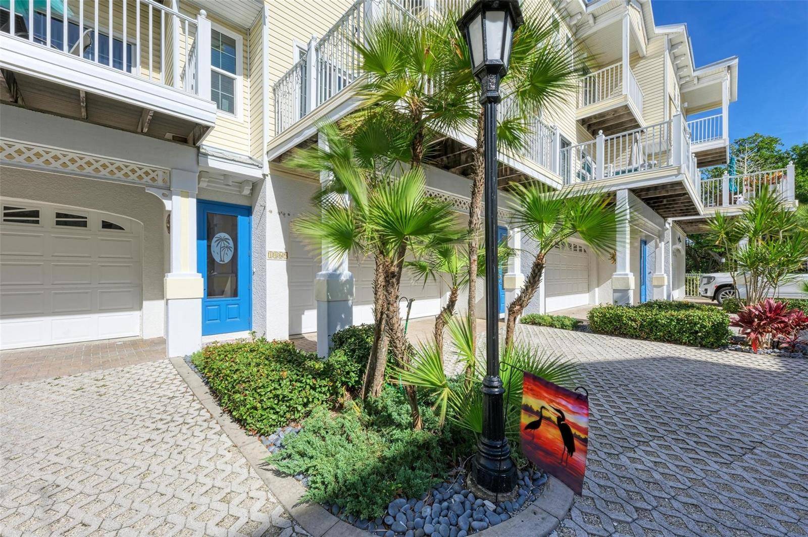 1469 GULF DR N, Bradenton Beach, FL 34217
