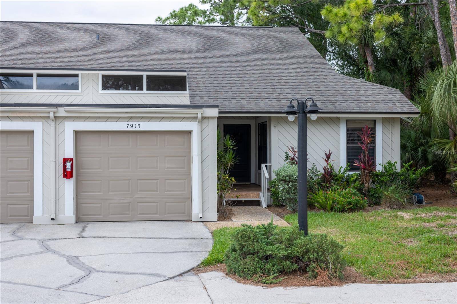7913 PINEGLEN CT #34, Sarasota, FL 34238