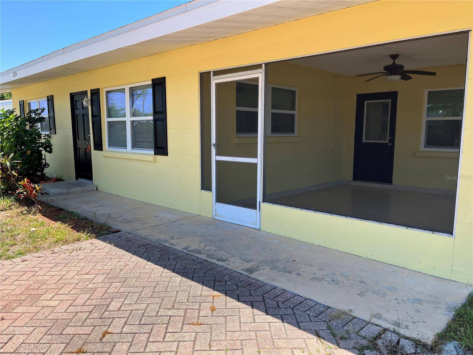 2154 INNER CASS CIR, Sarasota, FL 34231