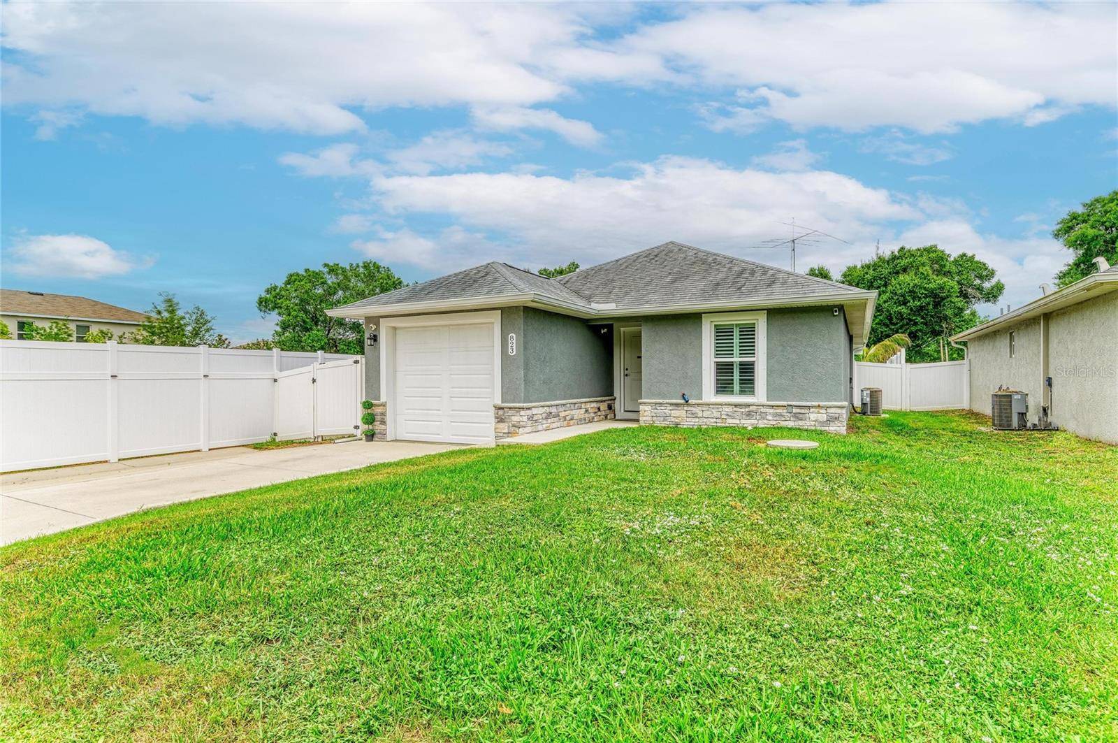823 BACON AVE, Sarasota, FL 34232