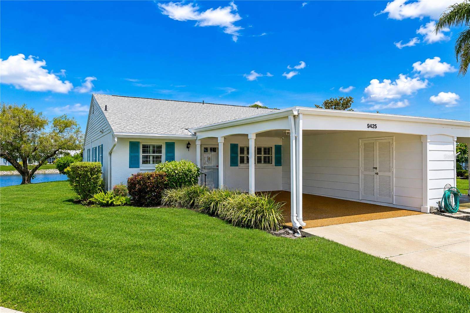 9425 ANDOVER CIR, Bradenton, FL 34210