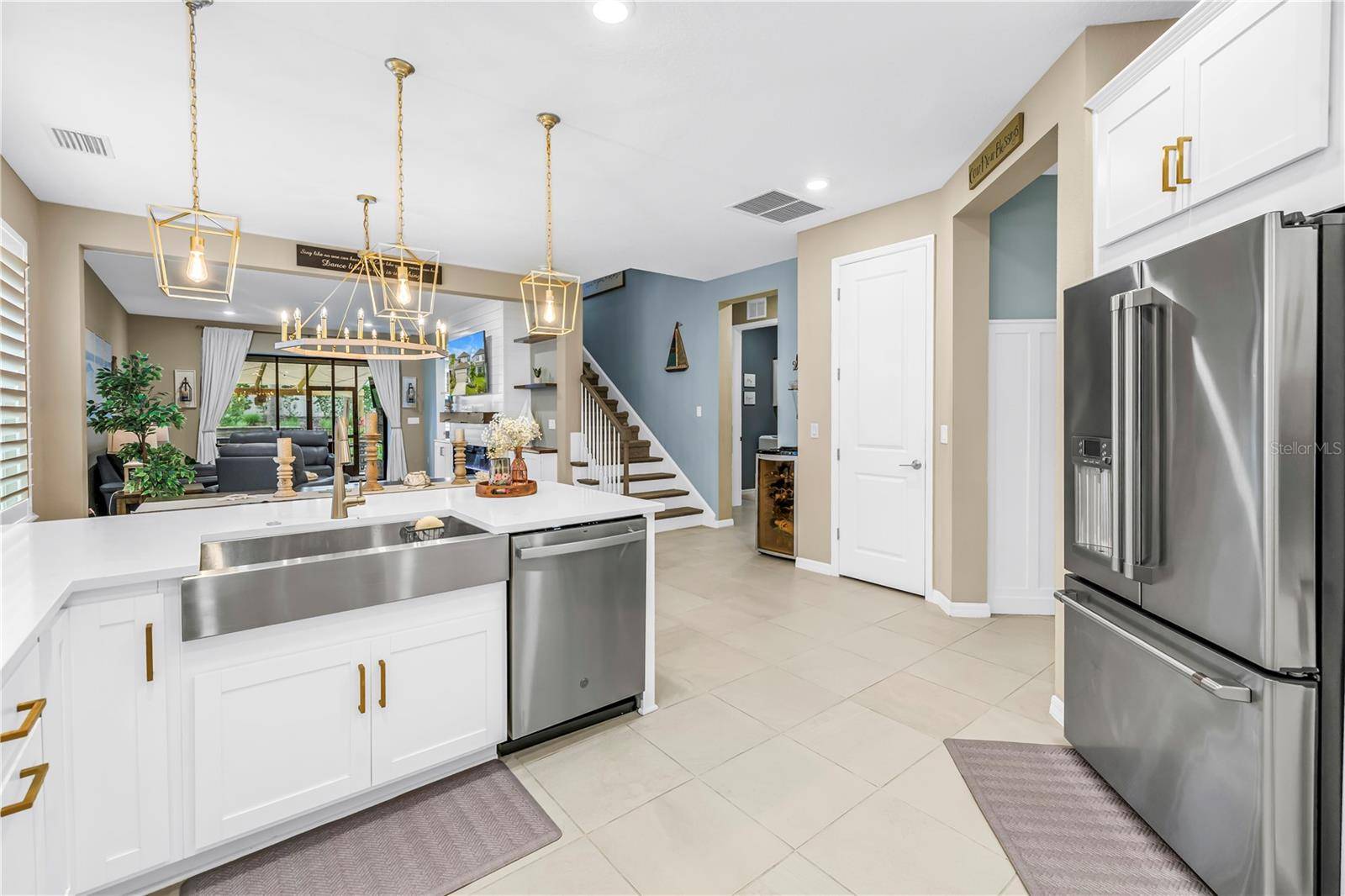 9240 TEQUILA SUNRISE DR, Sarasota, FL 34241