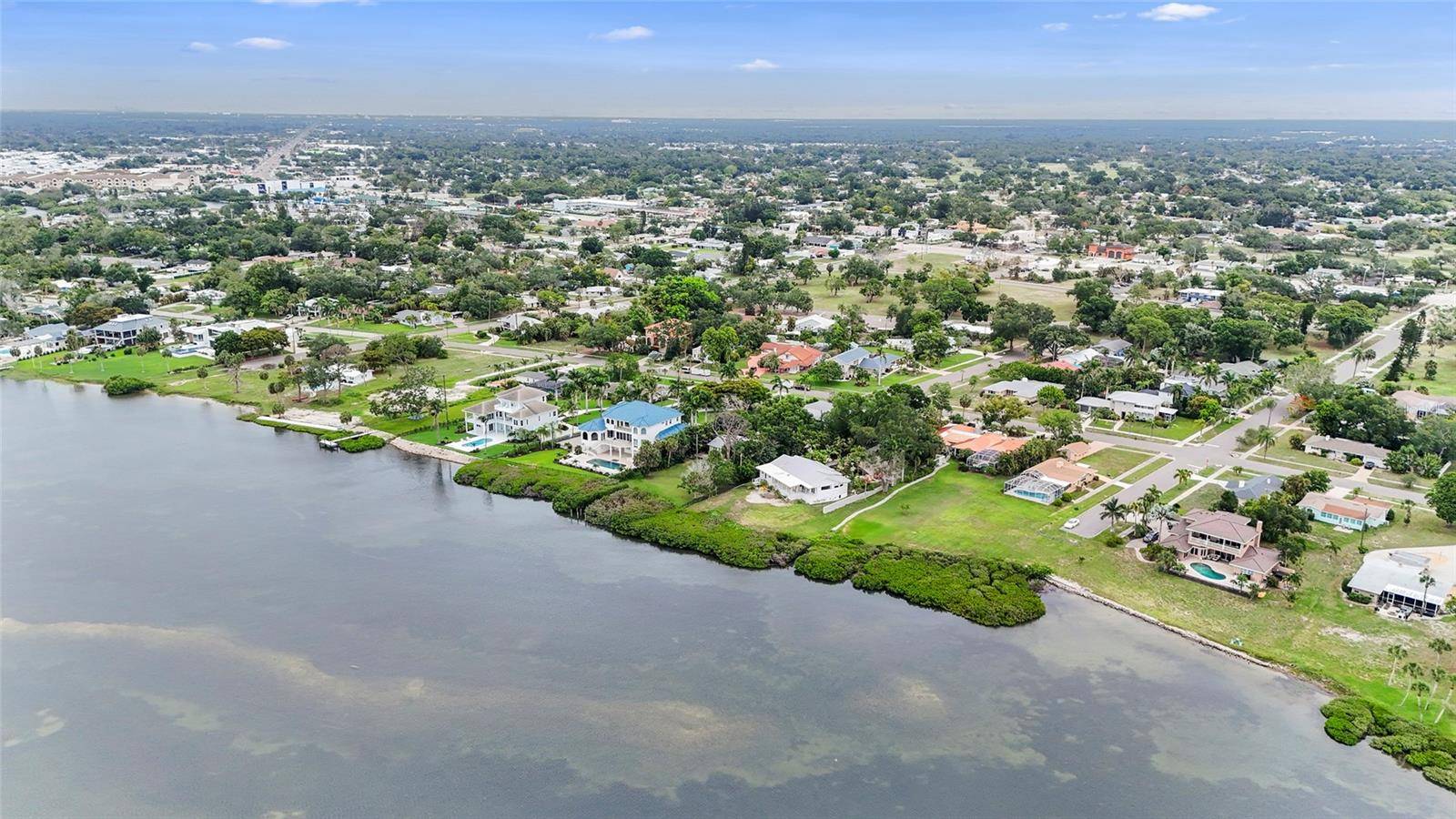 7538 WESTMORELAND DR, Sarasota, FL 34243