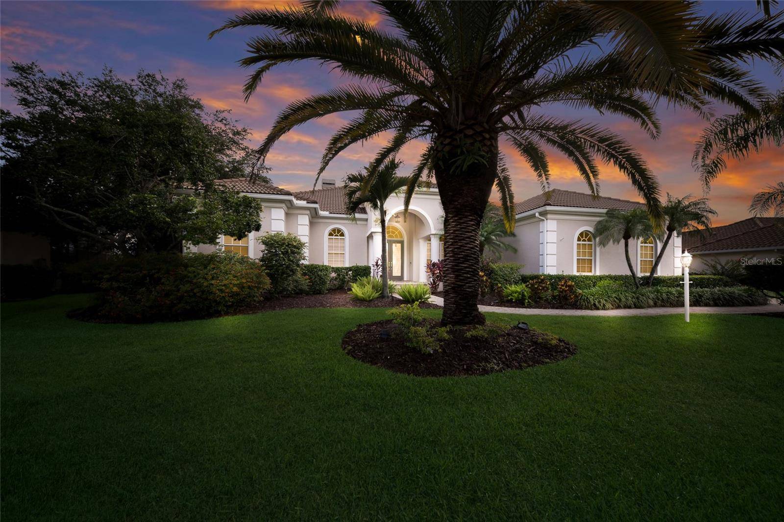 7920 ROYAL QUEENSLAND WAY, Lakewood Ranch, FL 34202