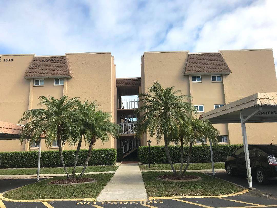 1310 GLEN OAKS DR E #385E, Sarasota, FL 34232