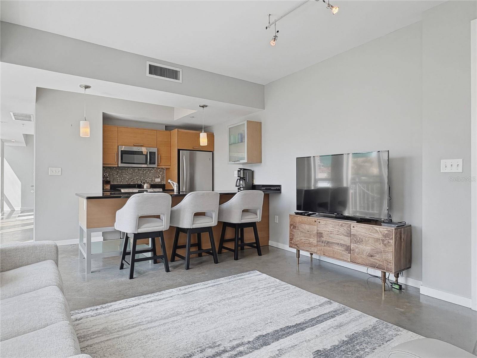 1350 MAIN ST #302, Sarasota, FL 34236