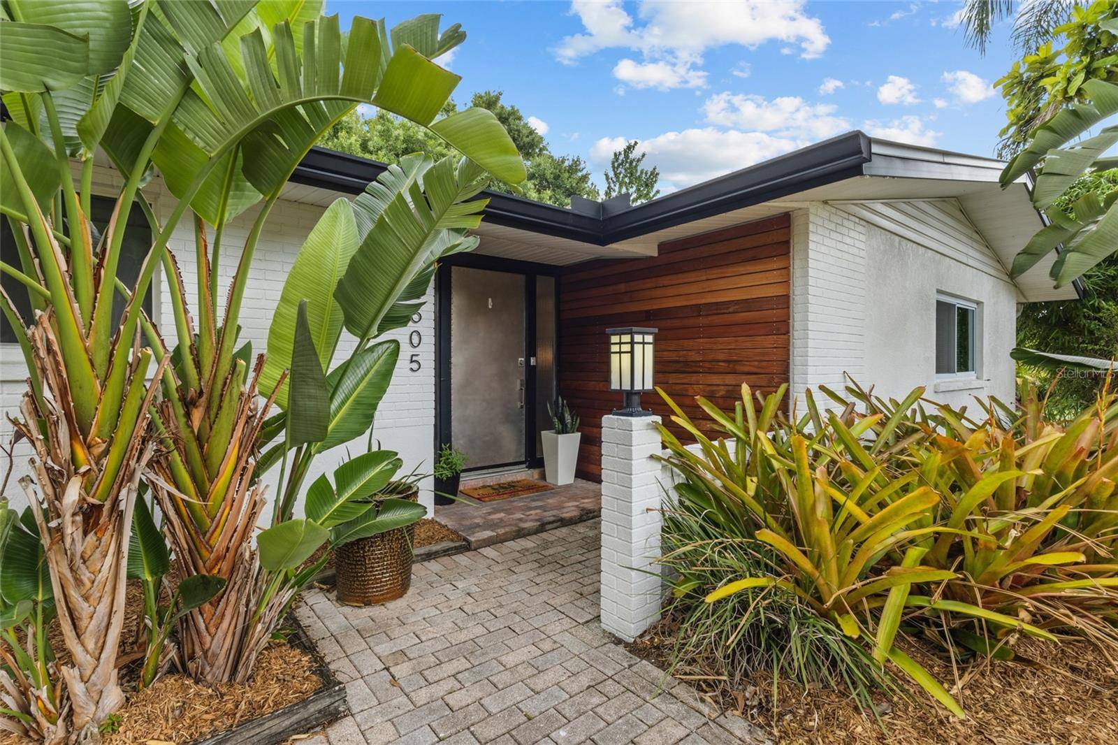 2605 BOTANY AVE, Sarasota, FL 34239