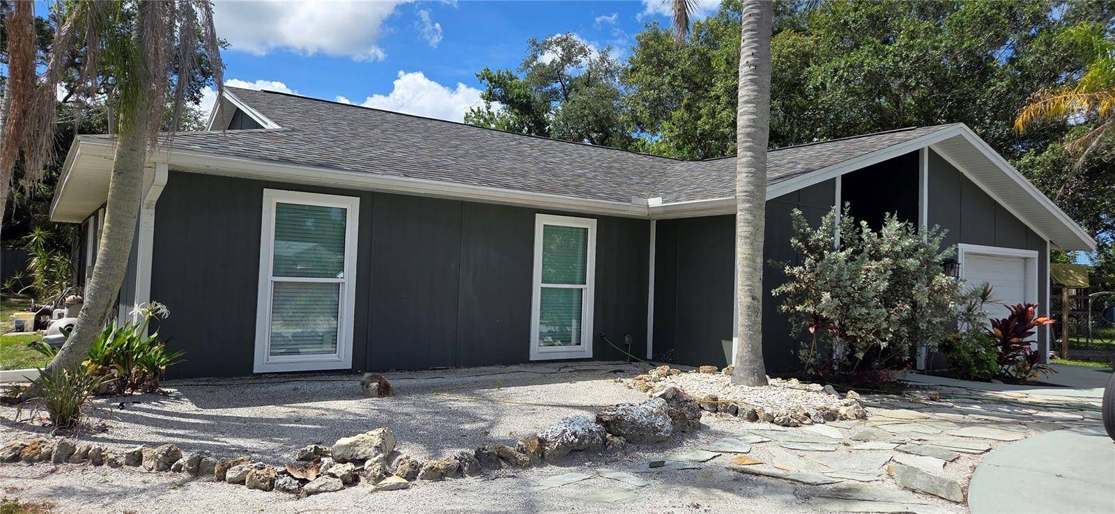 221 DADE AVE, Sarasota, FL 34232