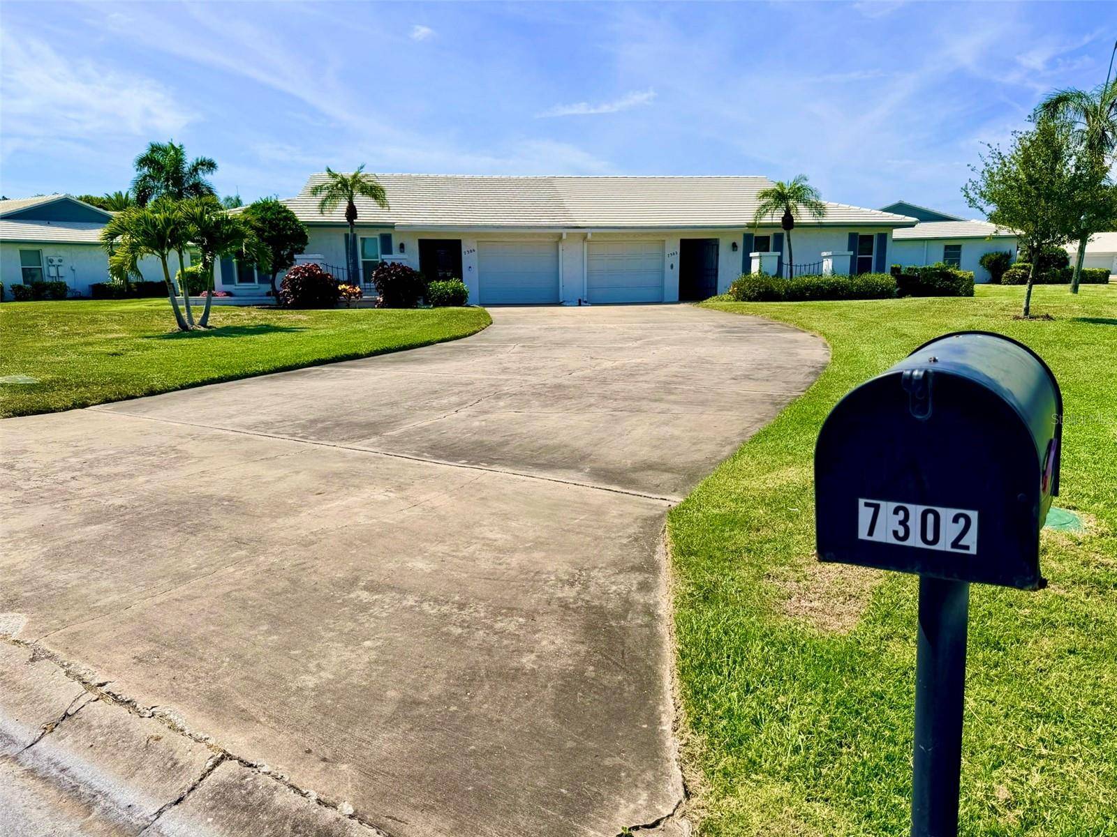 7302 9TH AVE W #7302, Bradenton, FL 34209