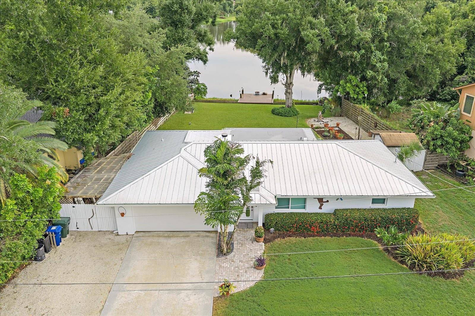 4271 LAGO WAY, Sarasota, FL 34241