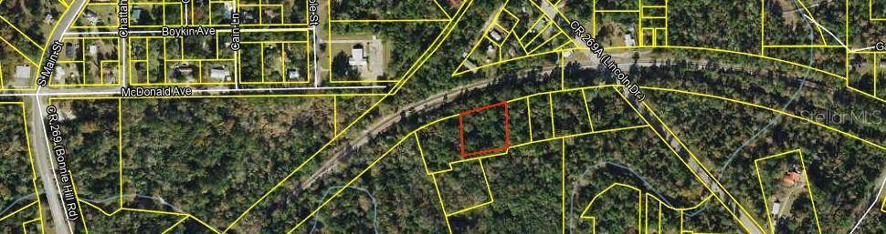 LINCOLN DR, Chattahoochee, FL 32324