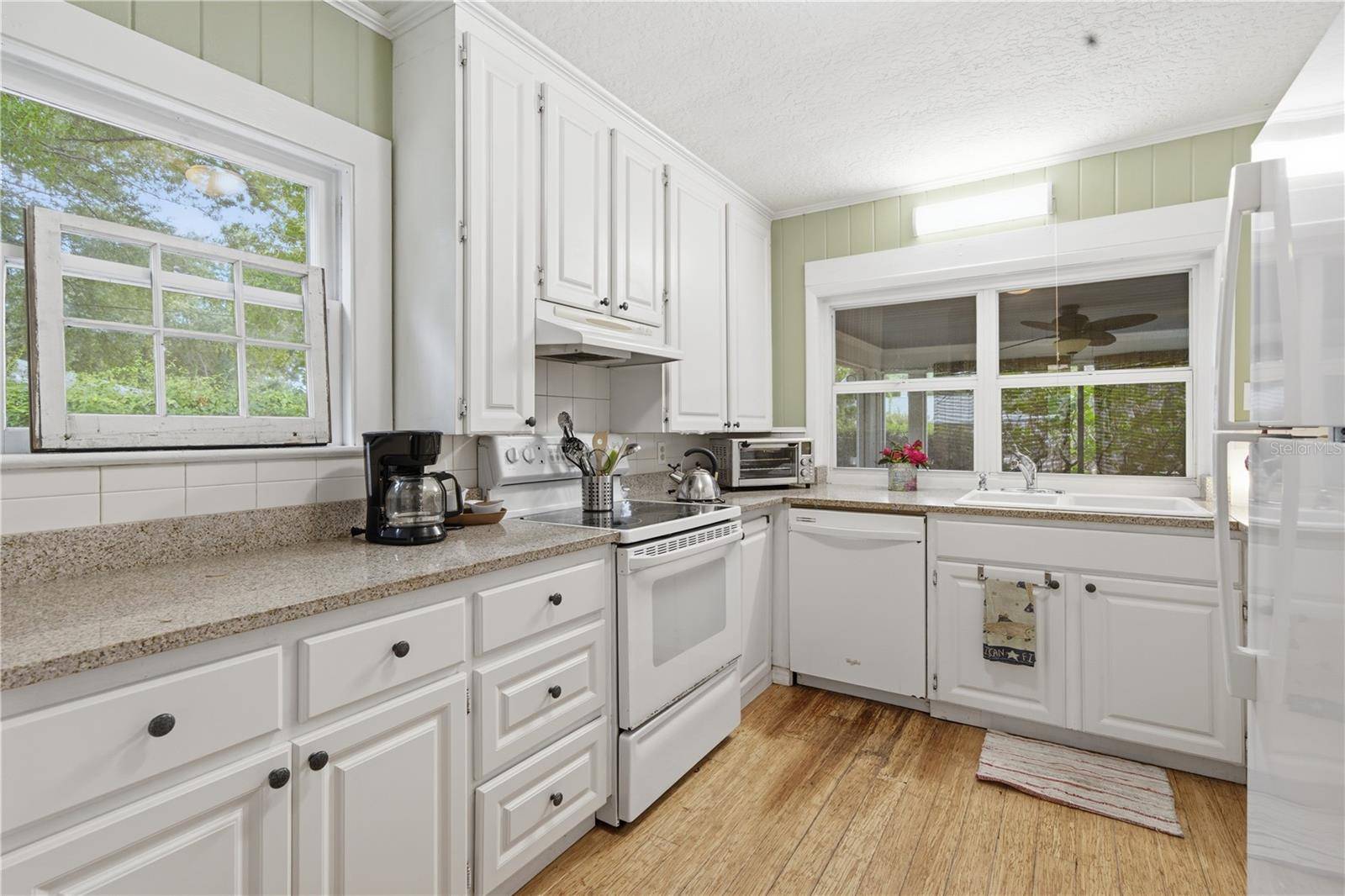 411 W 48TH ST, Bradenton, FL 34209