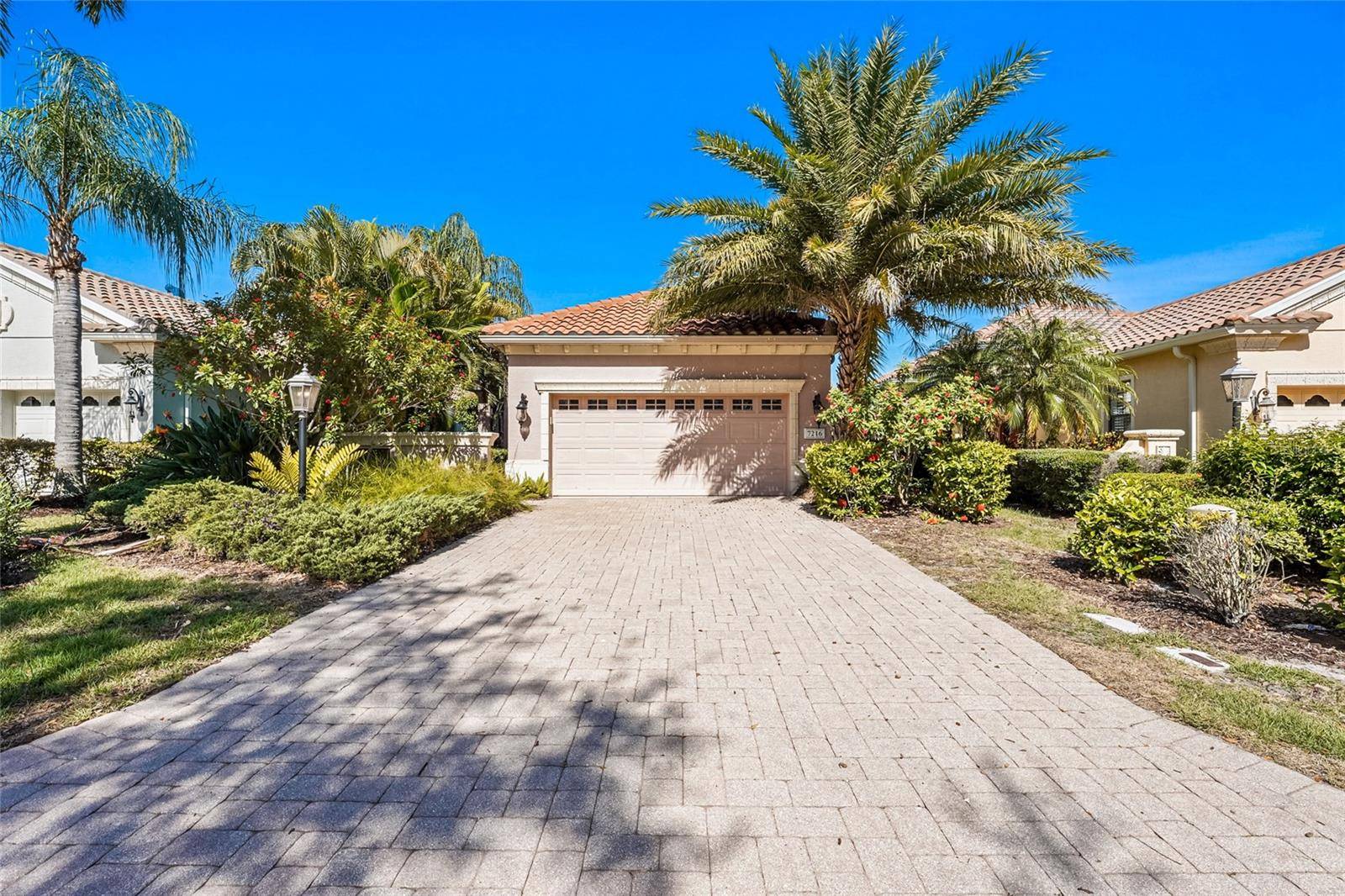 7216 PRESIDIO GLN, Lakewood Ranch, FL 34202