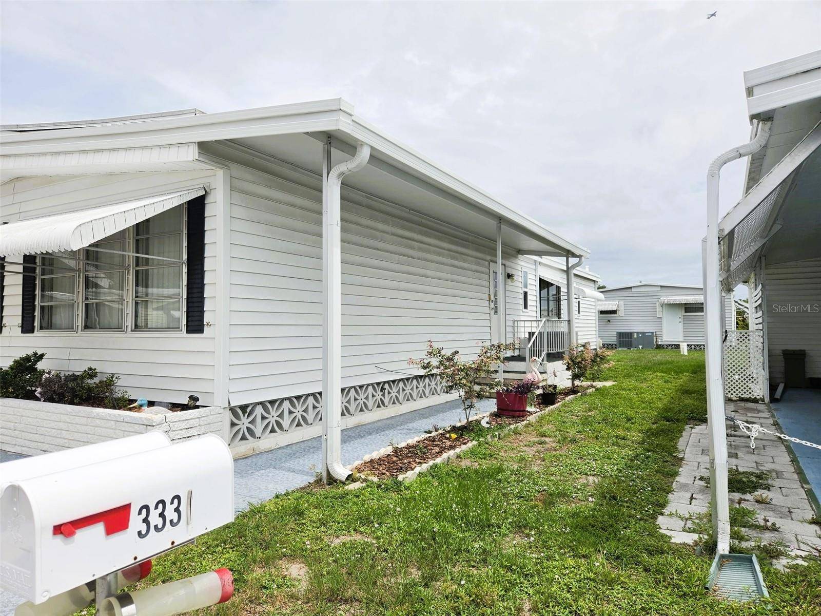 3329 OAKWOOD BLVD S, Sarasota, FL 34237