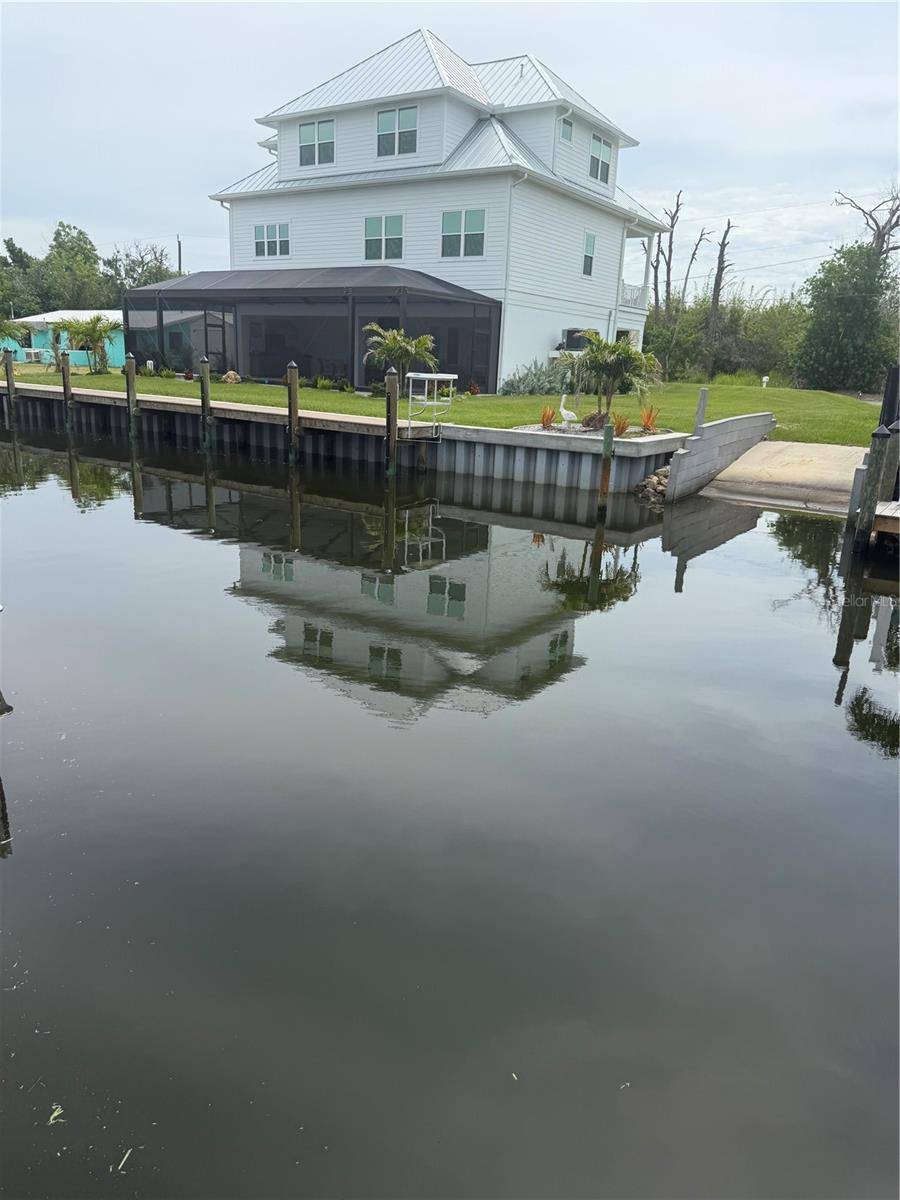 10460 RAYMOND ST, Englewood, FL 34224