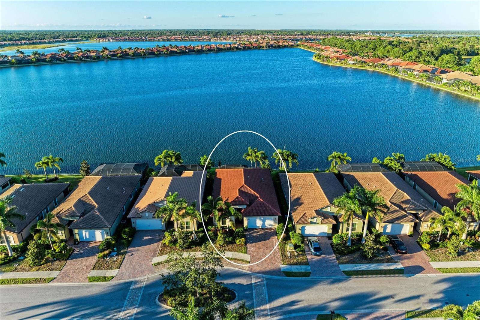 228 MARAVIYA BLVD, Nokomis, FL 34275