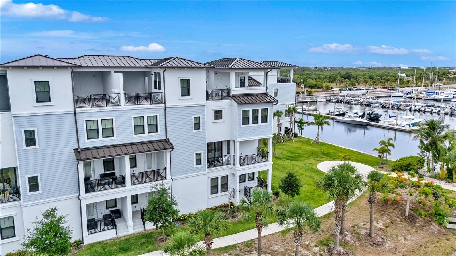 3027 BERMUDA SLOOP CIR, Ruskin, FL 33570