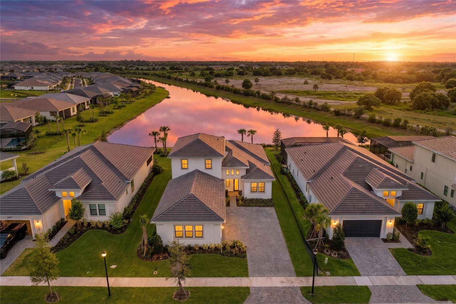 4517 MONDRIAN CT, Sarasota, FL 34240