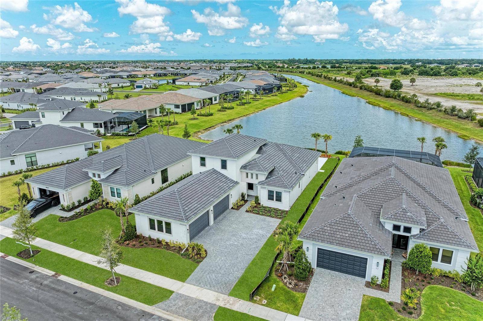 4517 MONDRIAN CT, Sarasota, FL 34240