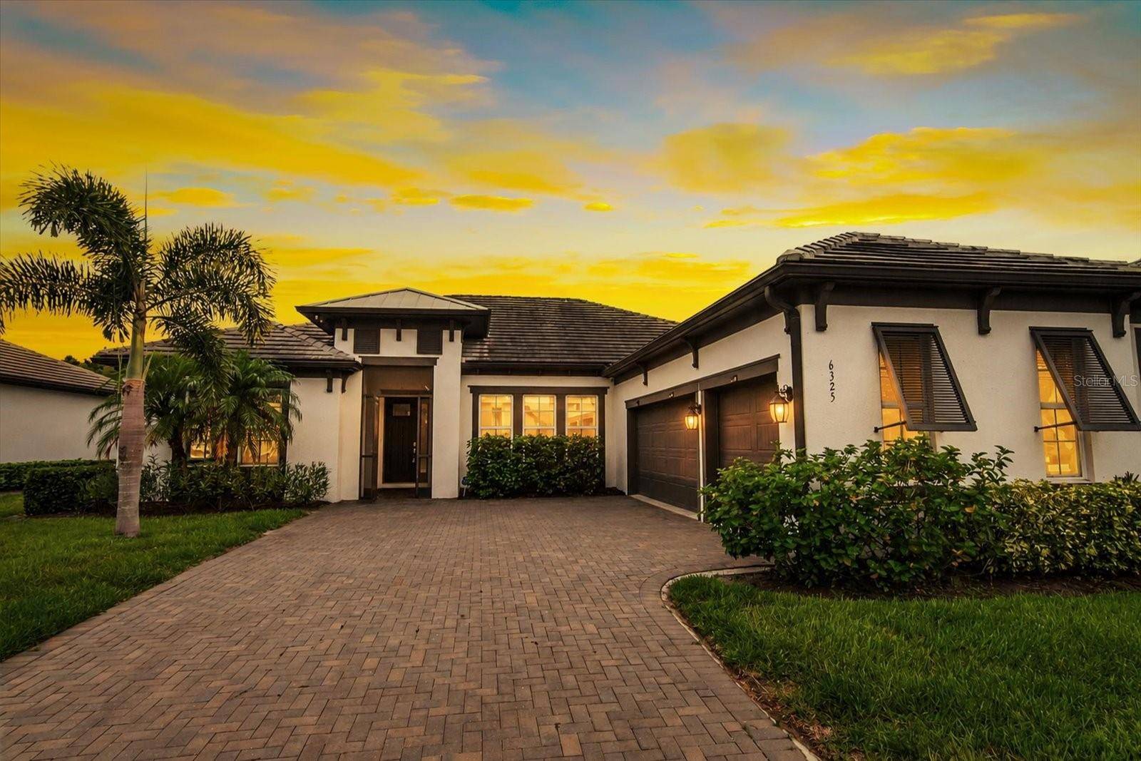 6325 RIVO LAKES BLVD, Sarasota, FL 34241