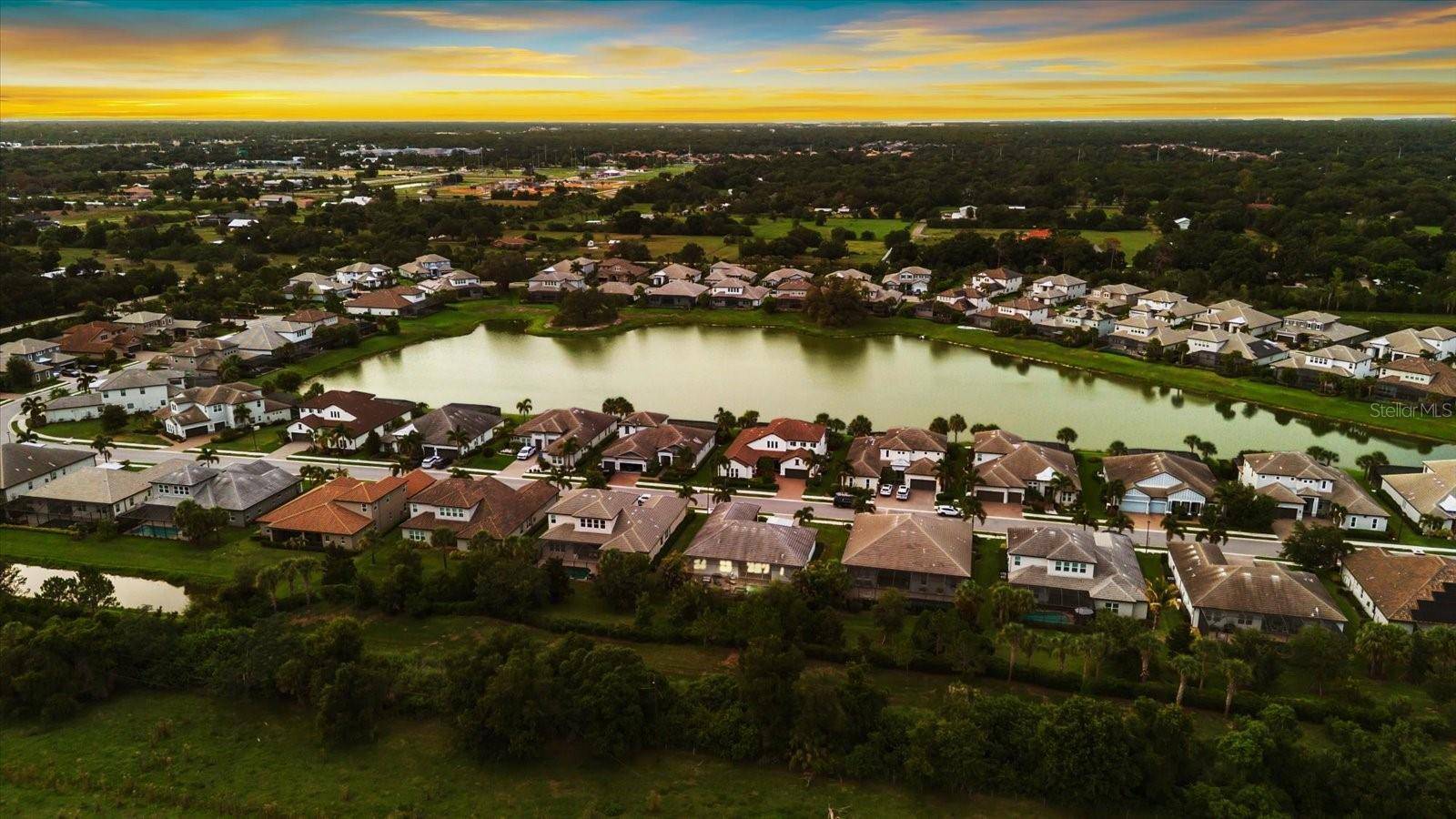 6325 RIVO LAKES BLVD, Sarasota, FL 34241