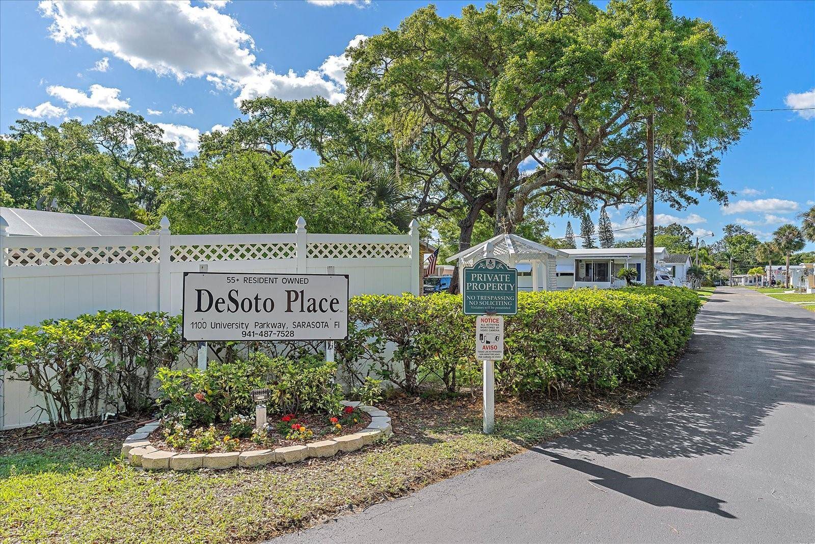 1100 UNIVERSITY Pkwy #58, Sarasota, FL 34234