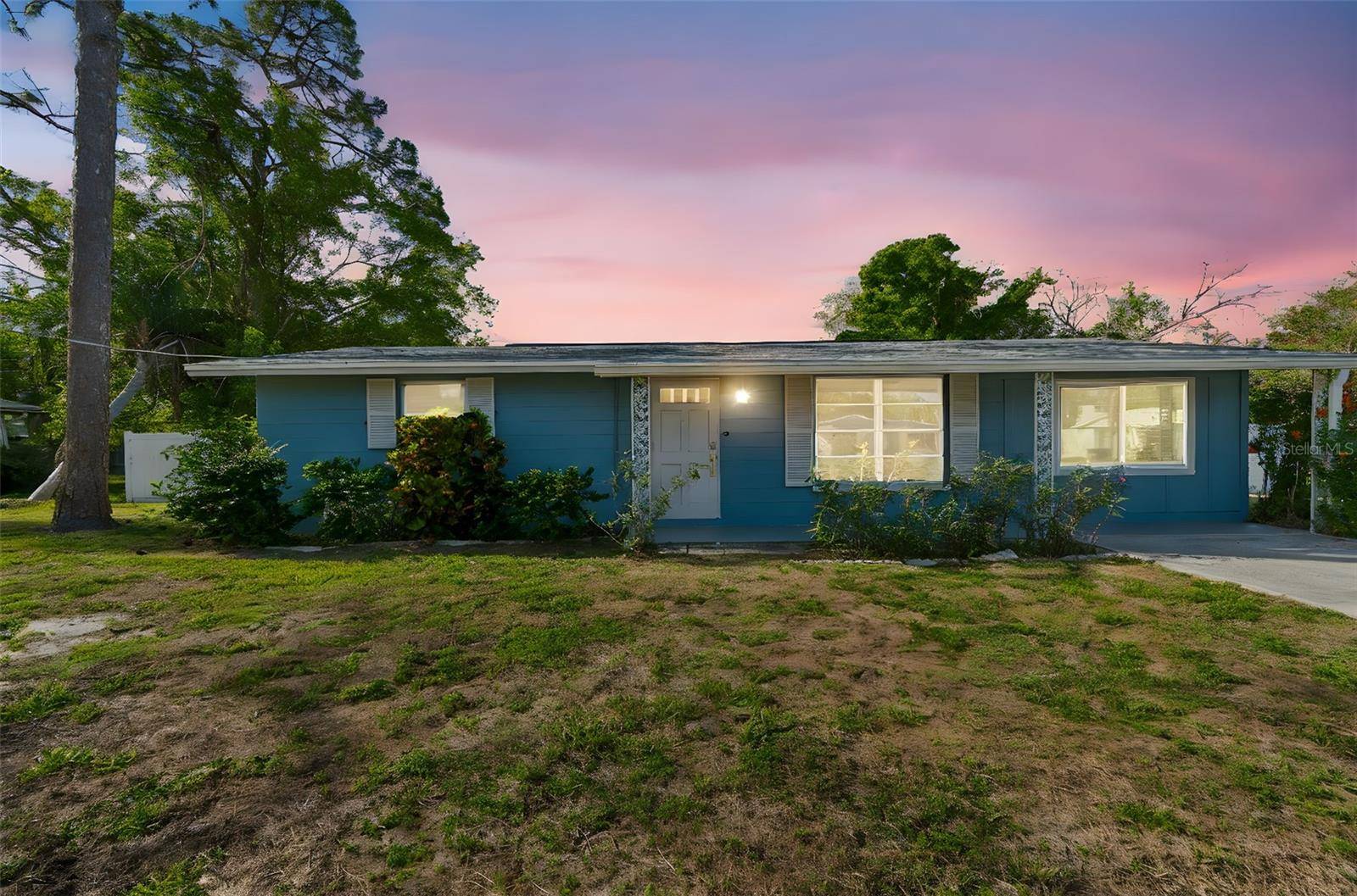 2348 DOUD ST, Sarasota, FL 34231